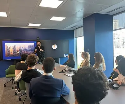 36ccc8c0 43a4 43ba a0b4 735d8a377933