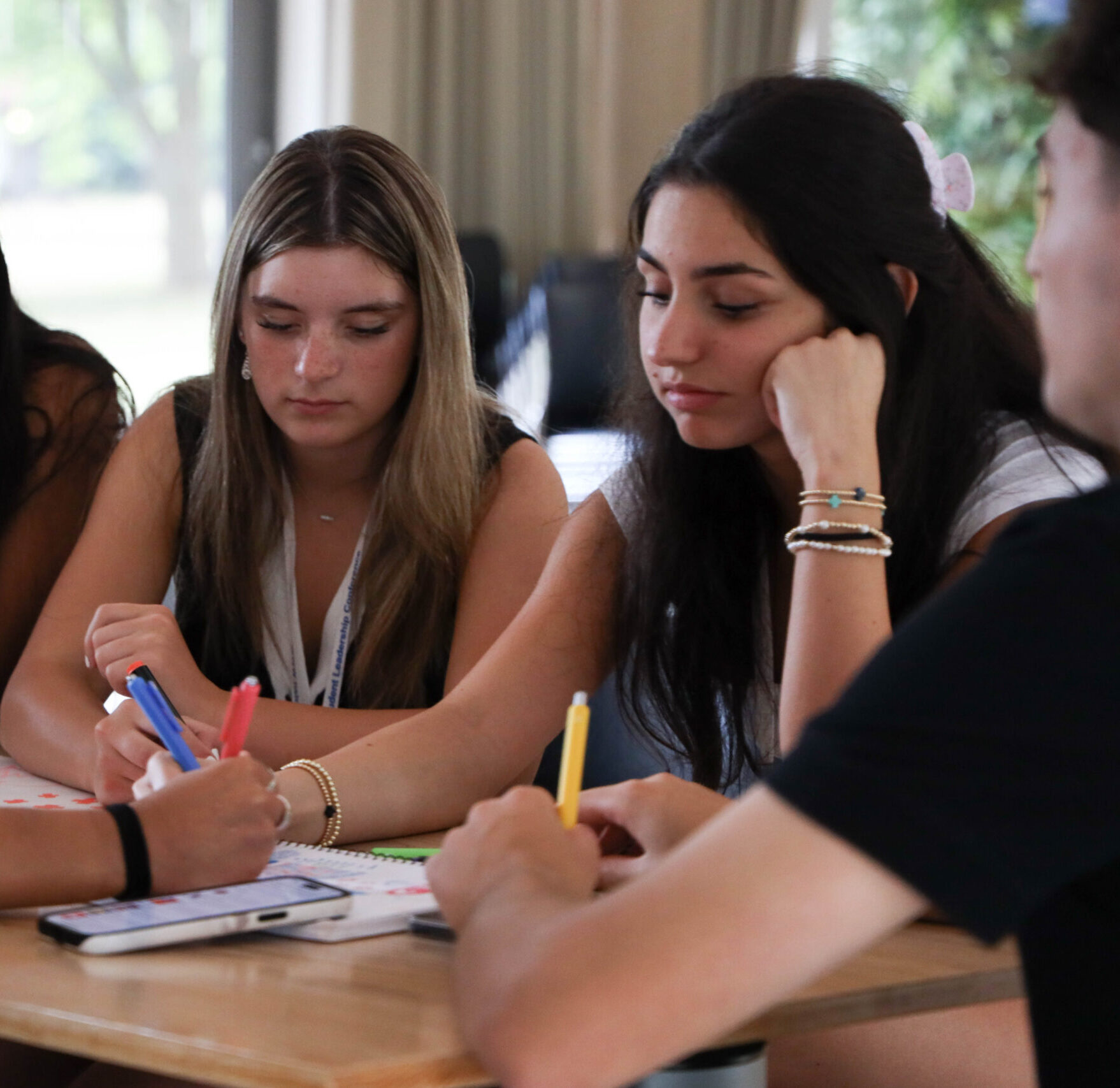 Students conducting psychology experiments at Oxford summer school