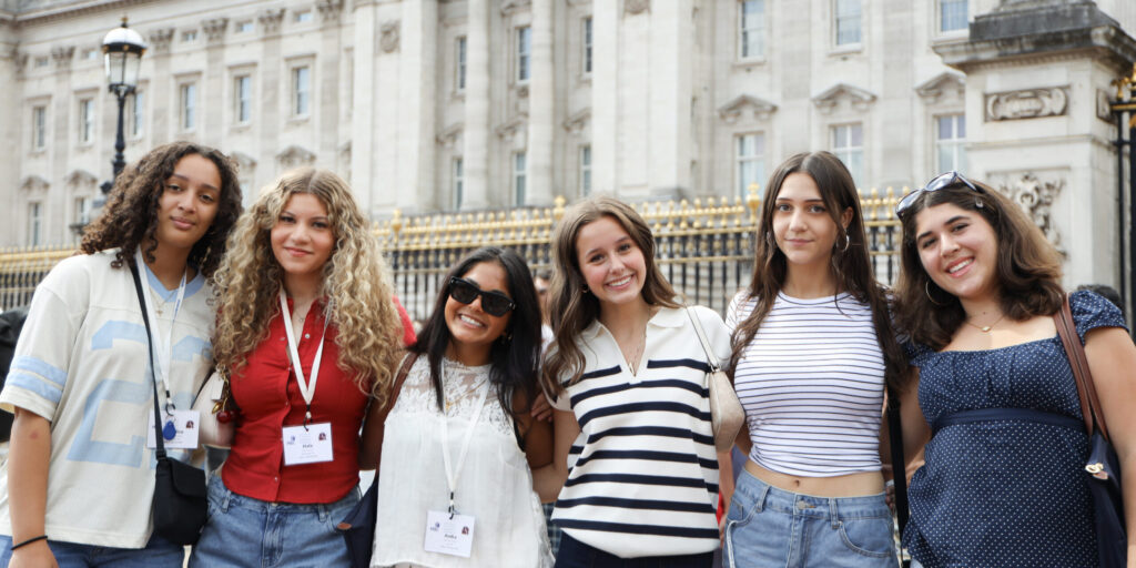 London Sightseeing 29 1 scaled e1763393035940