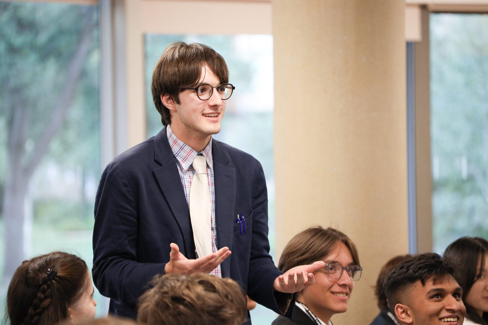 Students participating in diplomacy simulation at Oxford summer school